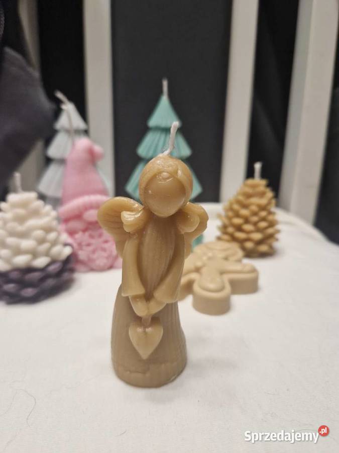 Aniołek z wosku pszczelego brązowy Namysłów