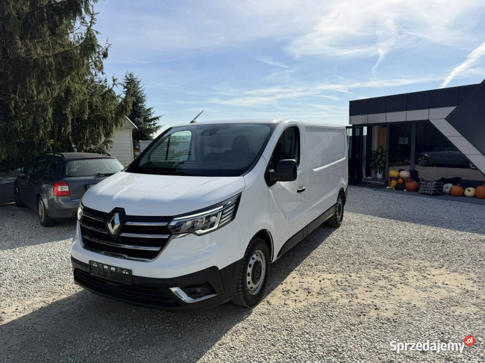 Renault Trafic long L2H1 20 130 pełna warsztat mazowieckie Warszawa