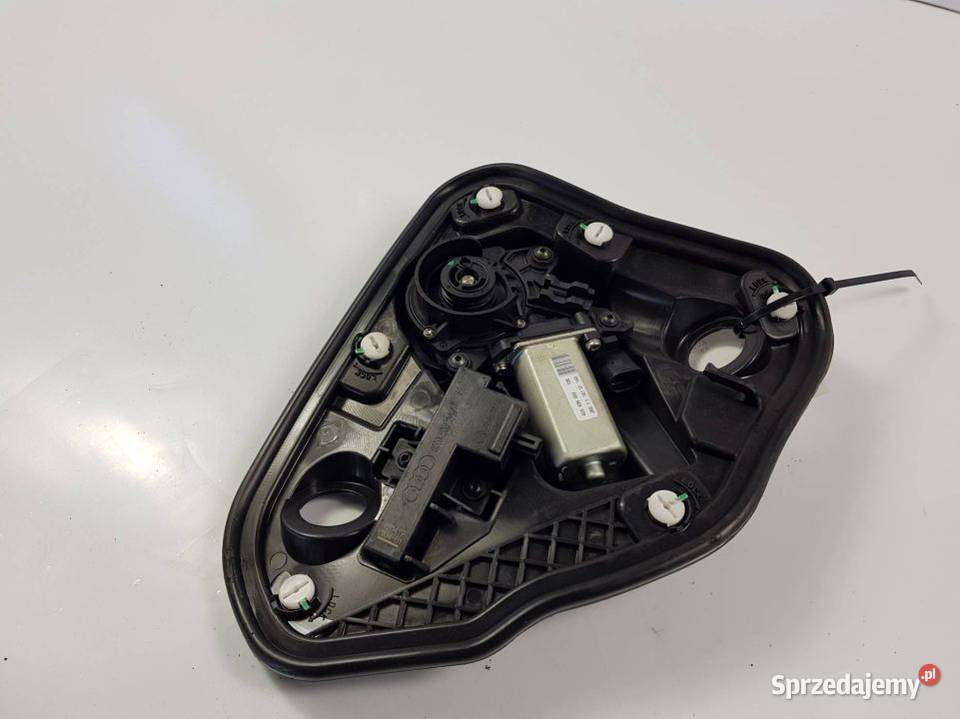 DOCIĄG DRZWI AUDI A7 4GA 4D8839003 Lipno