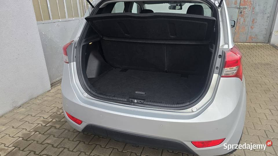 Hyundai ix20 14 CRDi Trend 1396cm3