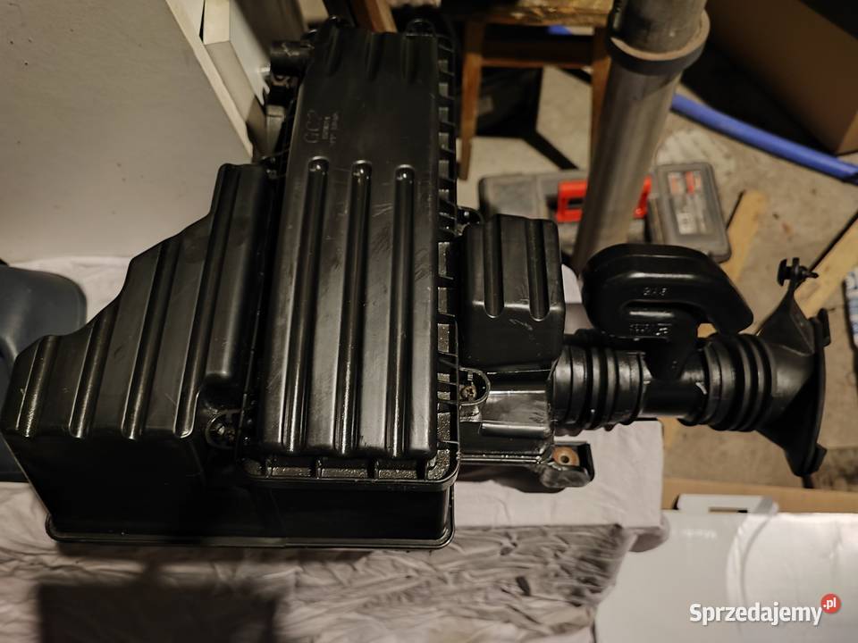 Obudowa filtra powietrza Hondy Jazz 2002