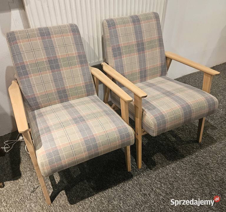 Dwa fotele klubowe PRL Lisek renowacji Lublin