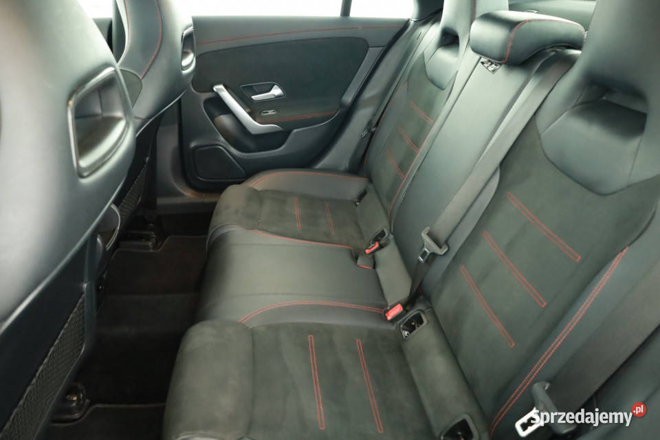 Mercedes CLA 200 wielofunkcyjna kierownica Piaseczno