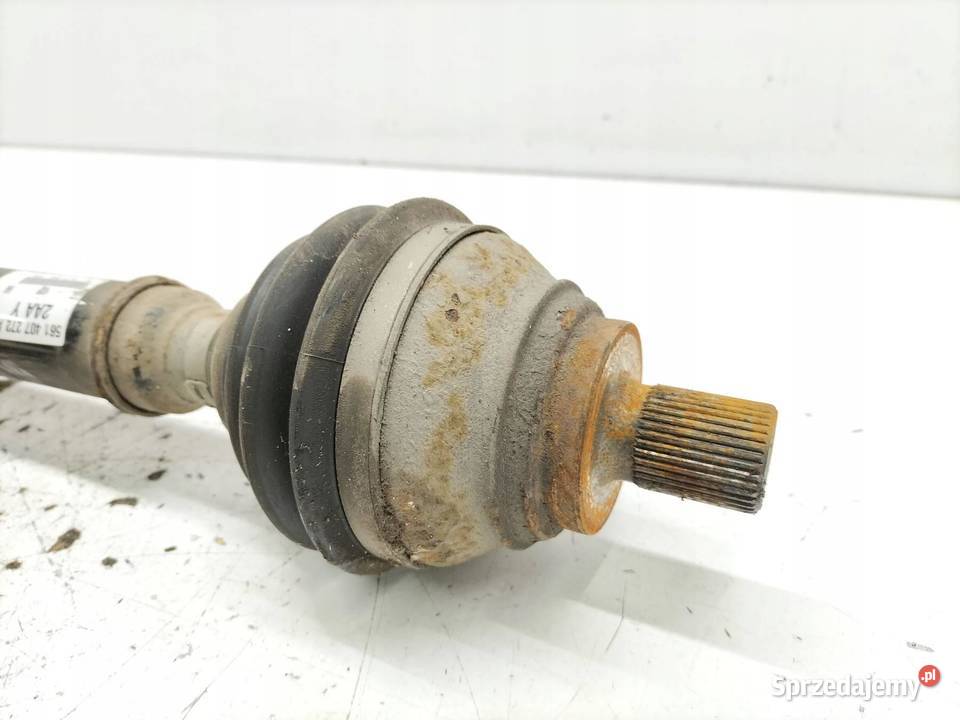 PÓŁOŚ PRAWY PRZÓD 18 TSI USA 561407272AA VW Rok produkcji 2016 świętokrzyskie