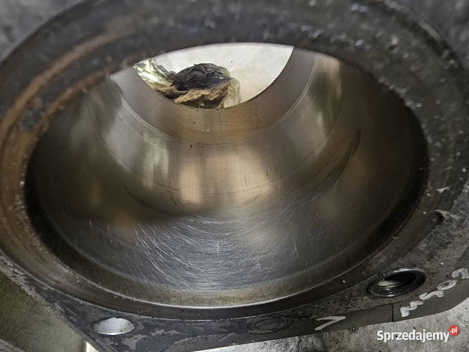 Suzuki GS 500 cylindry tłoki cylinder tłok GS500 Jelenia Góra