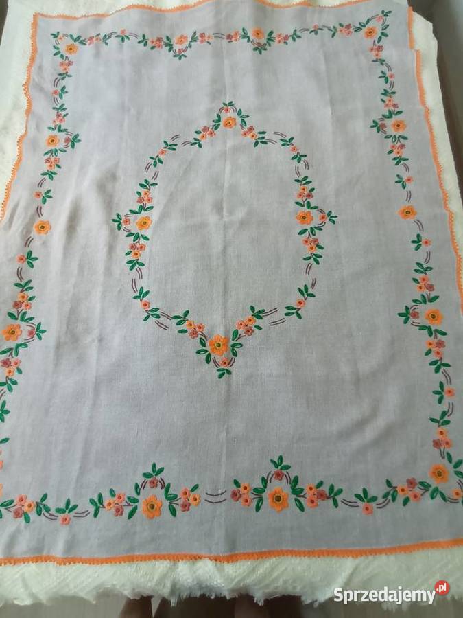 obrus ręczny haft bogaty bławatkowy cudny na