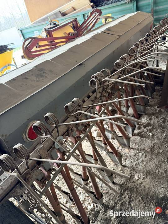 Sprzedam Maszyny rolnicze świętokrzyskie Nagłowice sprzedam