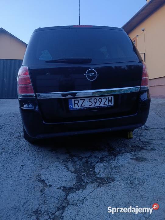 Opel Zafira B lakier metallic Roźwienica