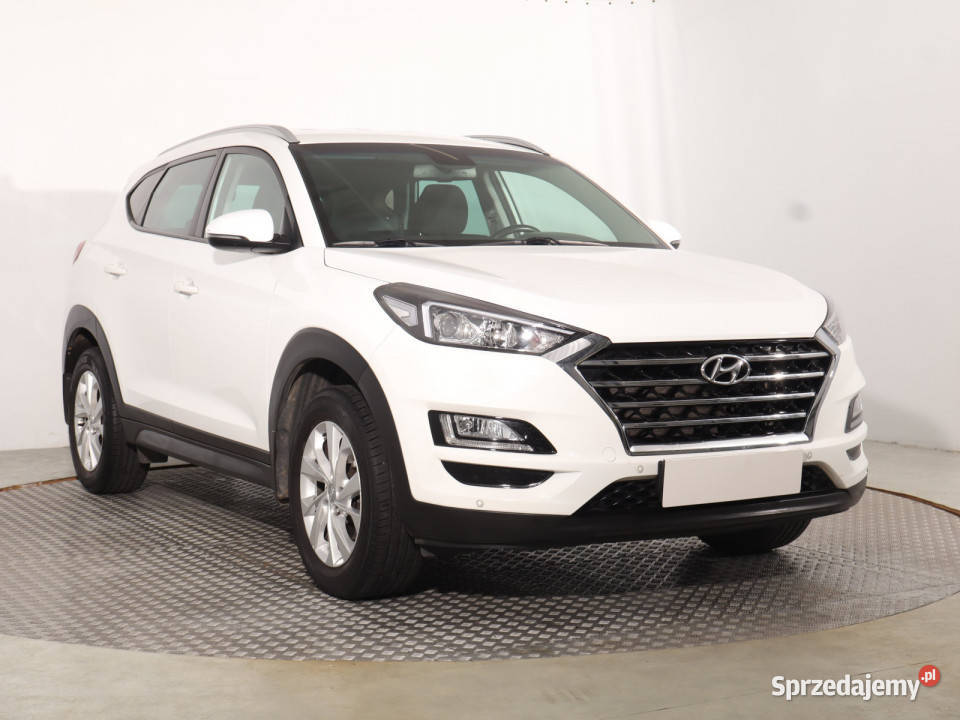 Hyundai Tucson 16 GDI światła przeciwmgielne