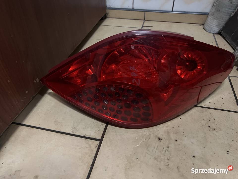 Lampa tył prawy peugeot 207 Margonin