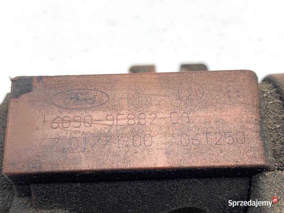 ZAWÓR PODCIŚNIENIA VOLVO V50 20 136 6G9Q9E882CA