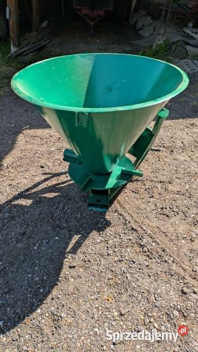 Rozsiewacz Agromet Brzeg N 029 Studzionka