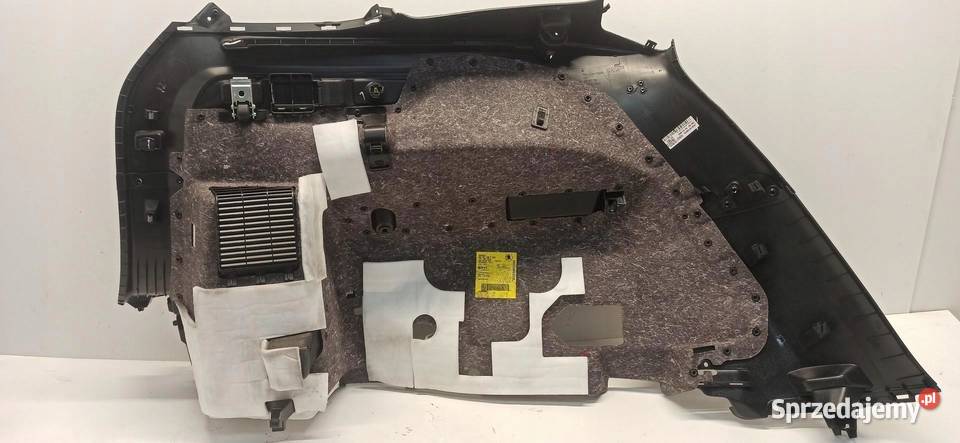 SKODA KODIAQ BOCZEK BAGAŻNIKA PRAWY 565867762 AD sprzedam