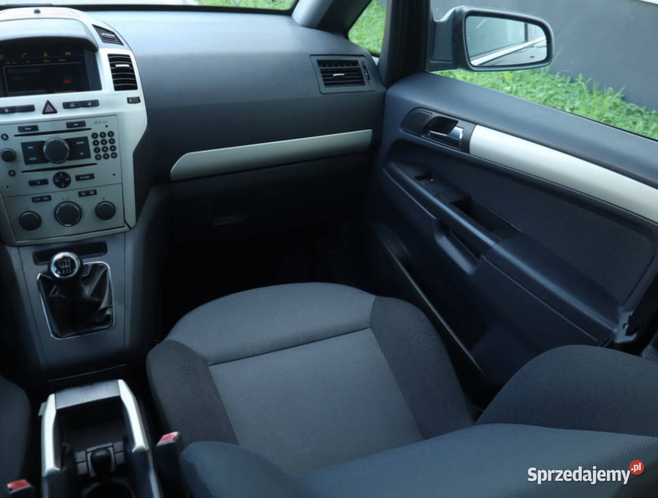 Opel Zafira 17 CDTI Rok produkcji 2008 sprzedam