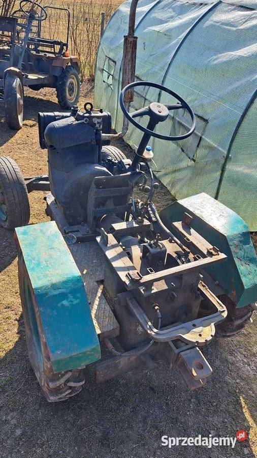 Skrzynia Dzik z kołami Gorlice