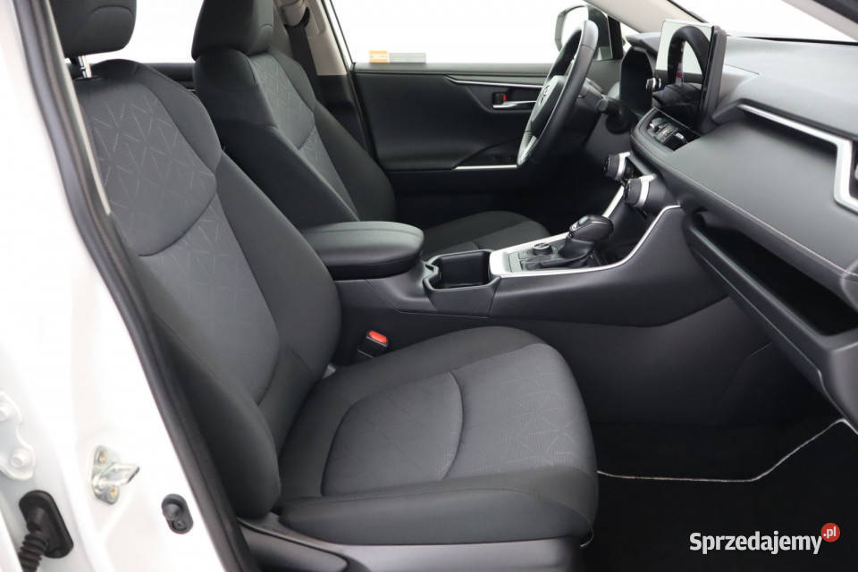 Toyota RAV 4 25 Hybrid radio sprzedam