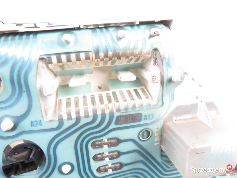 LICZNIK VOLVO V40 19 DI 30889706 Liczniki i zegary sprzedam