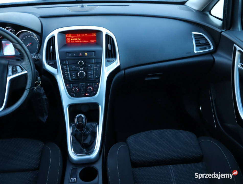 Opel Astra 14 T wspomaganie kierownicy Astra sprzedam