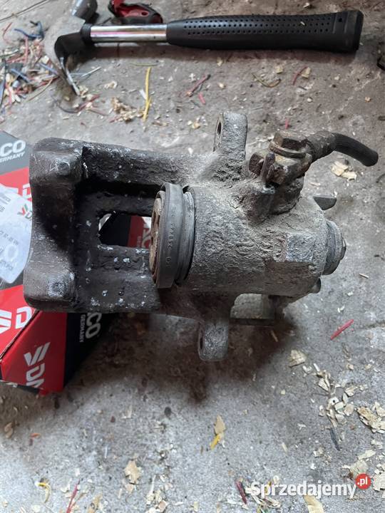 Zaciski hamulcowe tył A4 B6 Suwałki