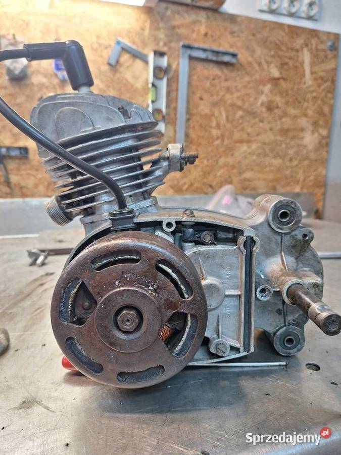 Komar sztywniak silnik S38 Krzywcza sprzedam