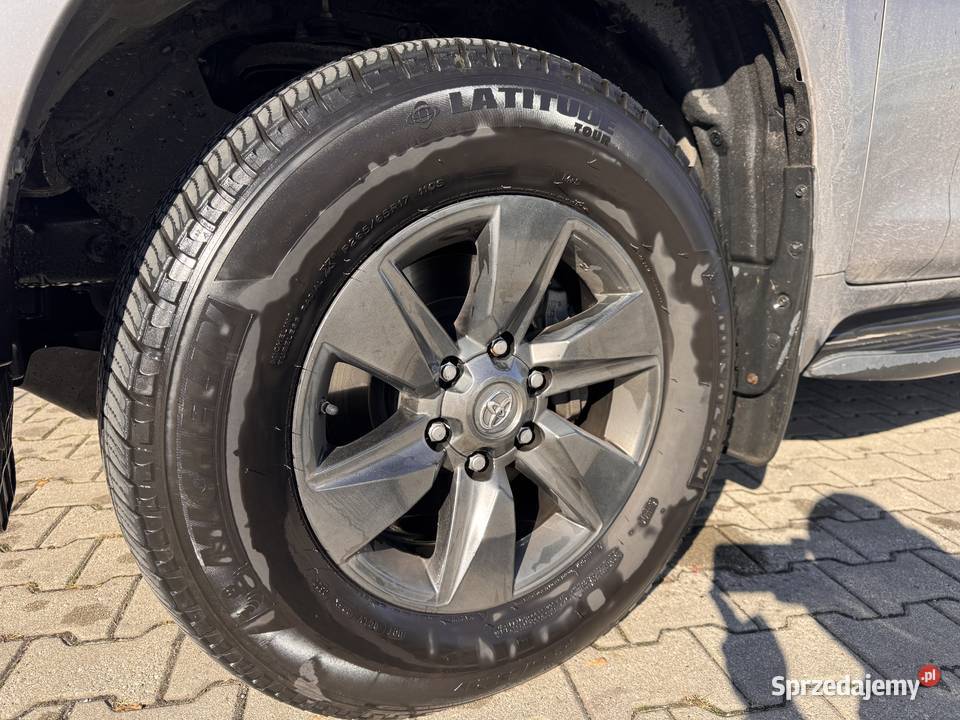 komplet alufelga i opona Land Cruiser 26565R17