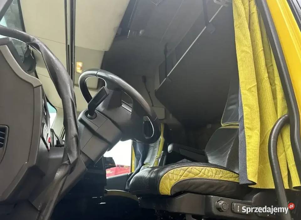 Ciągniki do transportu ciężkiego 8x4 Warszawa