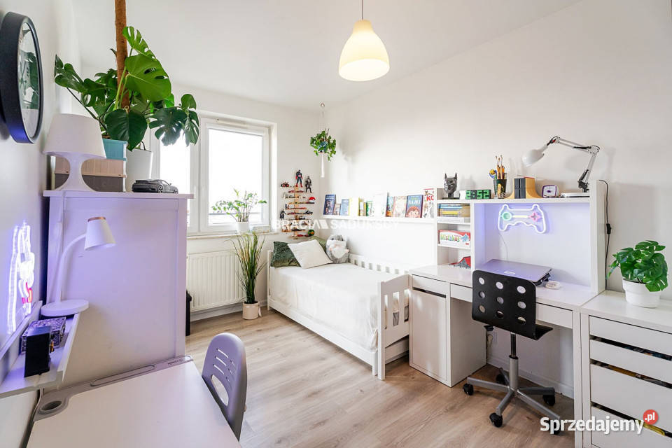 Sprzedaż mieszkania Kraków Przewóz 4936m2