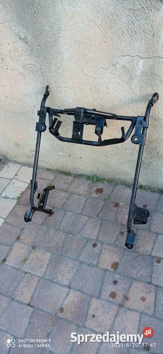 Burgman 250 400 stelaż przód 20032005 wielkopolskie Ostrzeszów