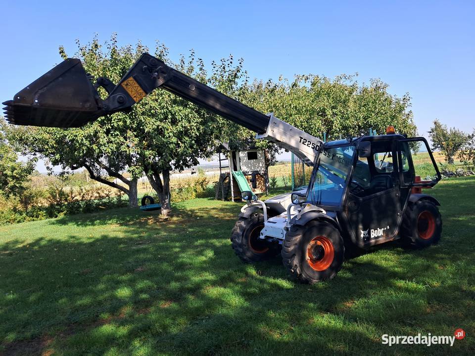Bobcat 2250 Łomża sprzedam