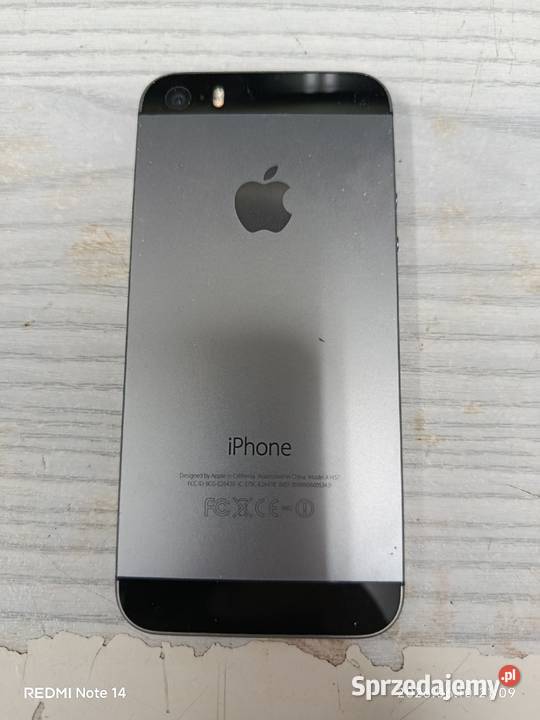 Telefon iPhone A1457 16 Gb