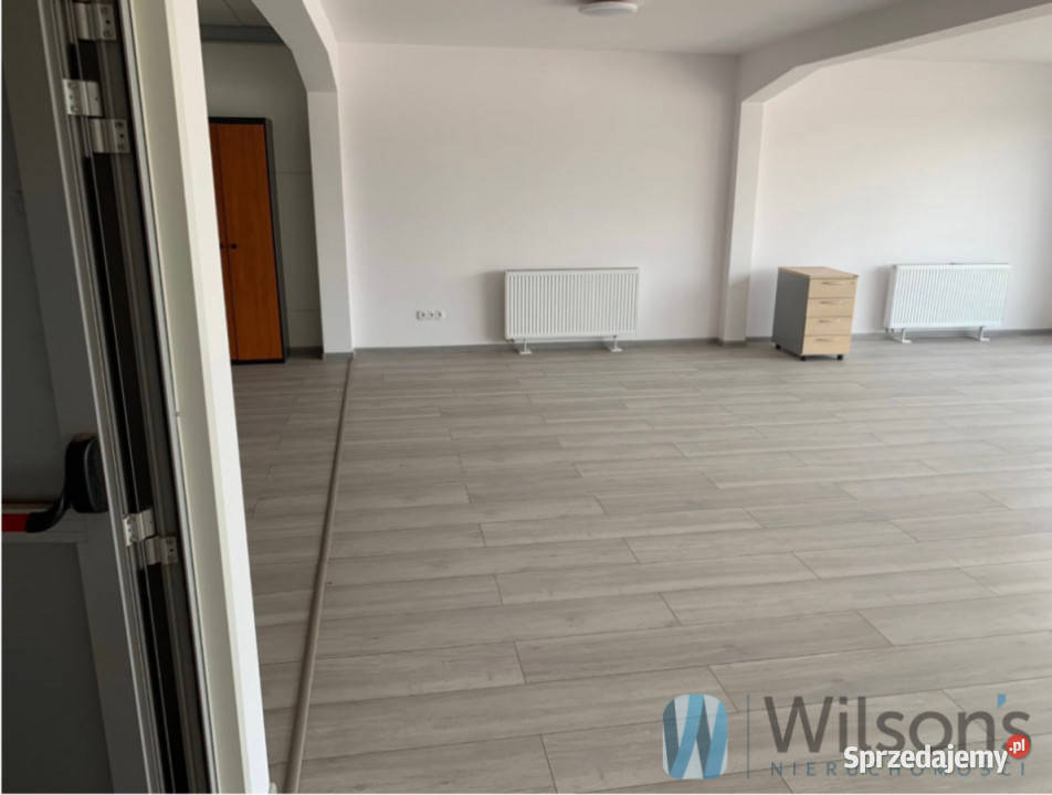 Lokal 307m2 Stare Babice Koczarska Ilość pomieszczeń 3