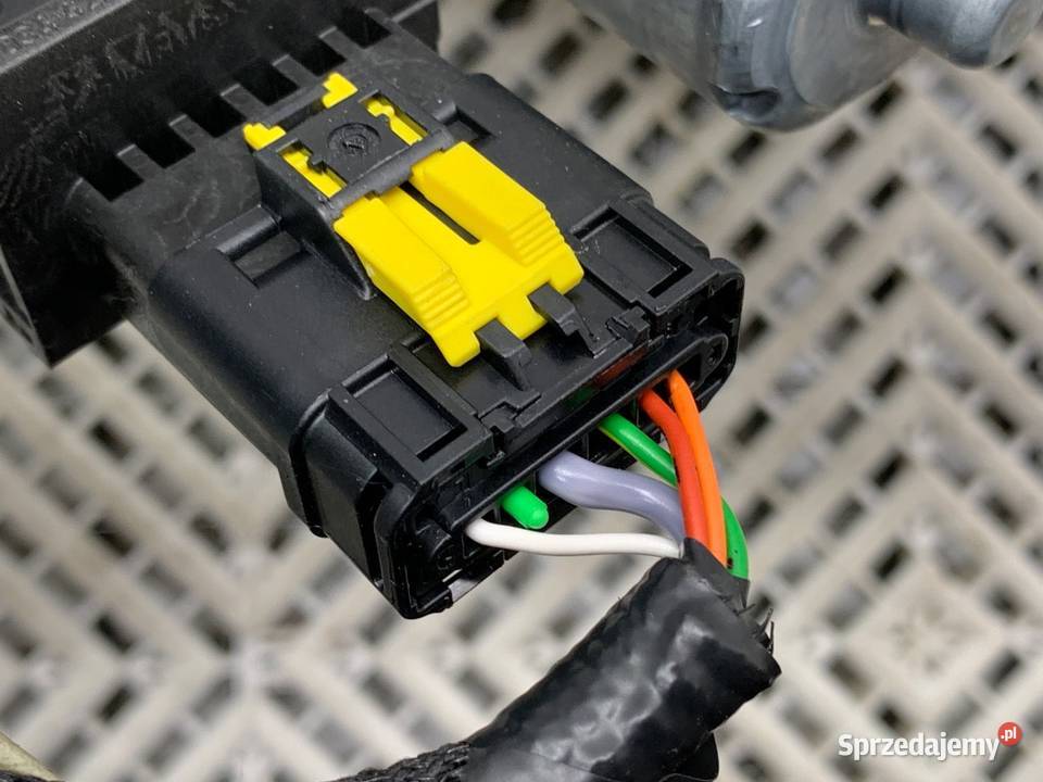 PODNOŚNIK SZYBY LEWY PRZÓD TOYOTA PROACE osobowe sprzedam