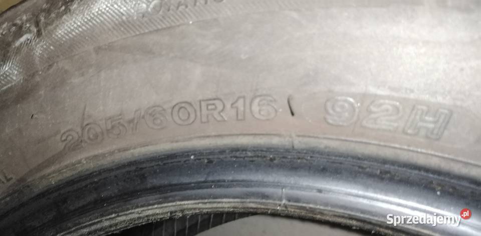 Opony zimowe 20560R17