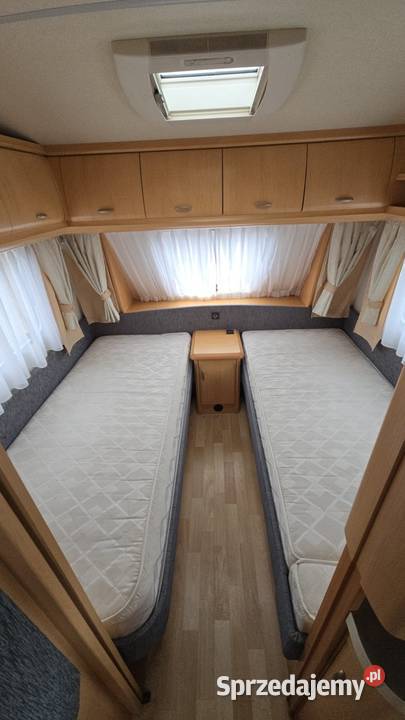 Hobby De Luxe 495 roleta napęd