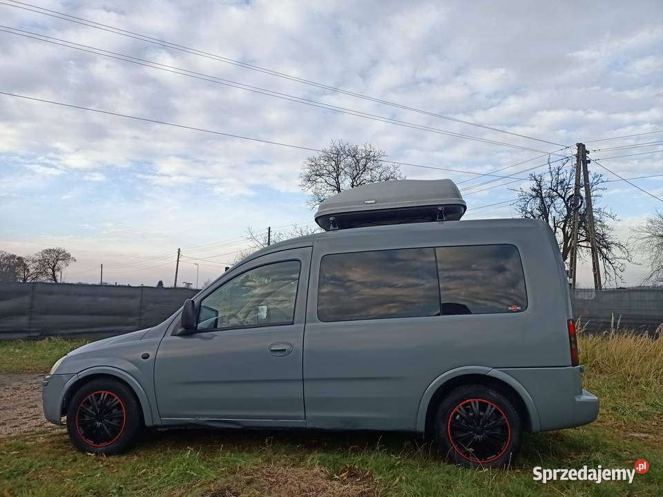 Opel combo c tour osobowy 17 disel 1700cm3 śląskie Mikołów