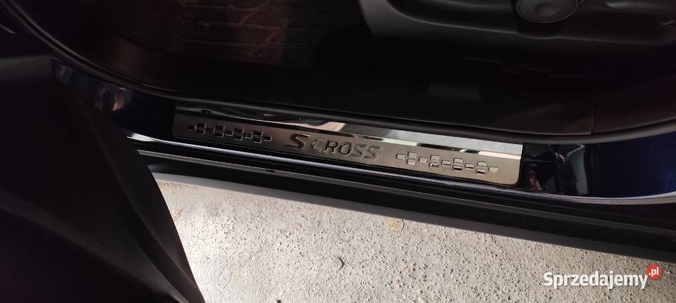 Śliczne Suzuki Łódź