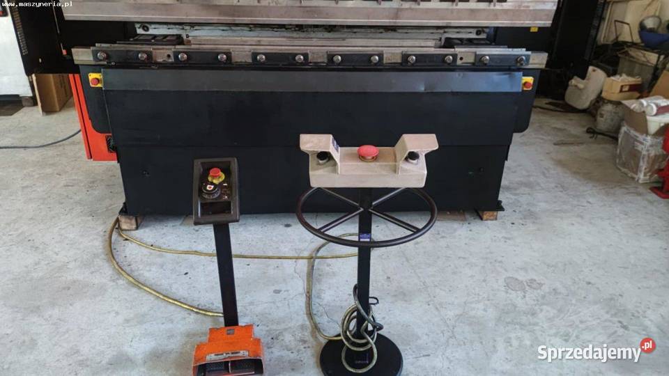 Prasa krawędziowa CNC AMADA APX 8025 Jelenia Góra