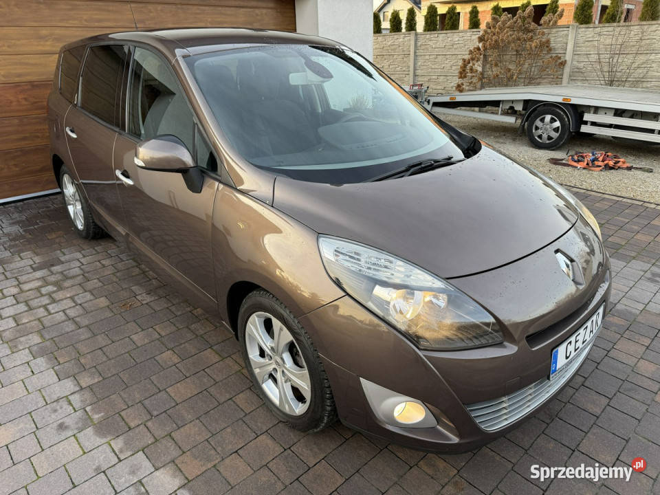 Renault Grand Scenic 14 benzyna 7osobowy bogata lakier metallic Konradów