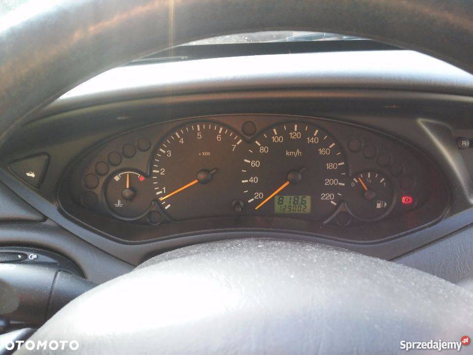 Ford Focus MK1 Kombi 2004 nieuszkodzony mazowieckie Piaseczno