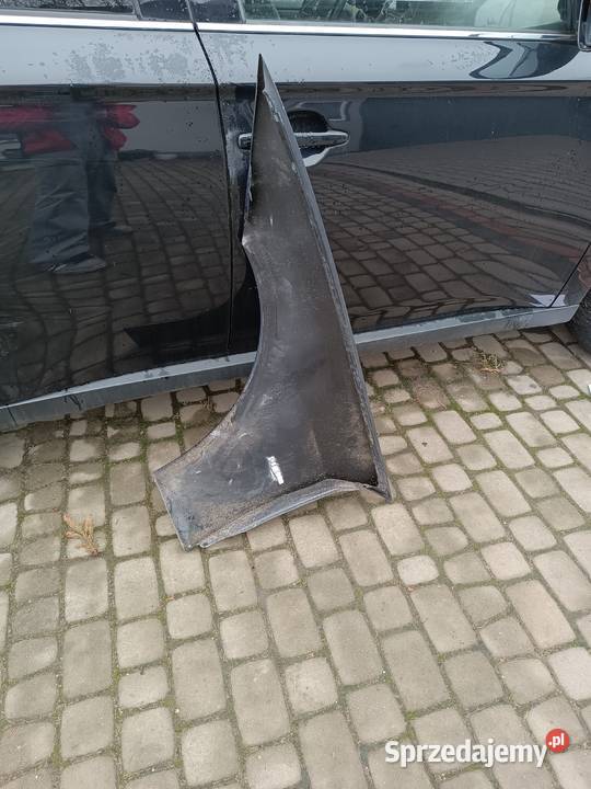 Błotnik prawy BMW E90 E91 sprzedam