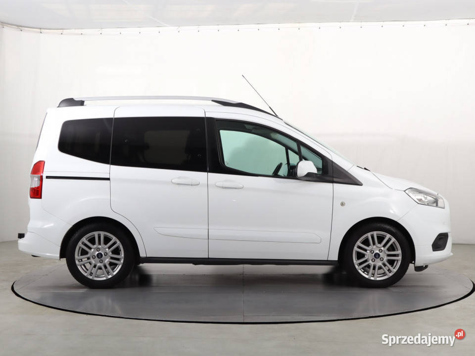Ford Tourneo Courier 15 TDCI elektryczne lusterka śląskie sprzedam