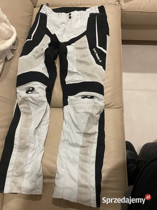 Kurtkaspodnie moto Poznań