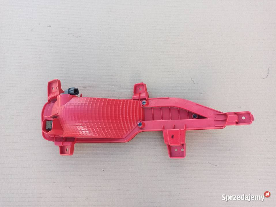 HYUNDAI I30 III LIFT LAMPA PRZECIWMGIELNA TYŁ Bieleń