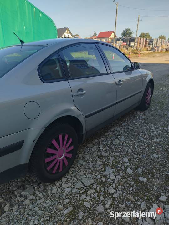 Passat B5 super stan Ćmińsk