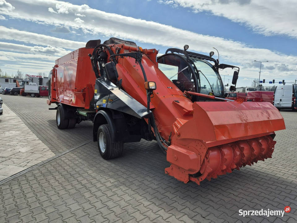 wozy paszowe Kuhn SPW 22 INTENSE Kuhn SPW 22 nieuszkodzony Pozostałe