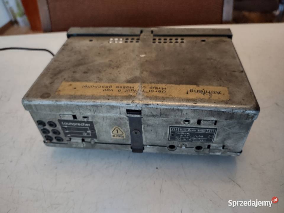 TRABANT WARTBURG RADIO 12V BERLIN ZABYTKOWE osobowe Świdnik sprzedam