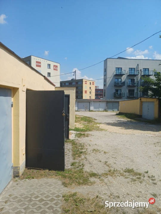 Wynajmę Garaż w Centrum Mikołowa Młyńska 420 18m2 Mikołów sprzedam