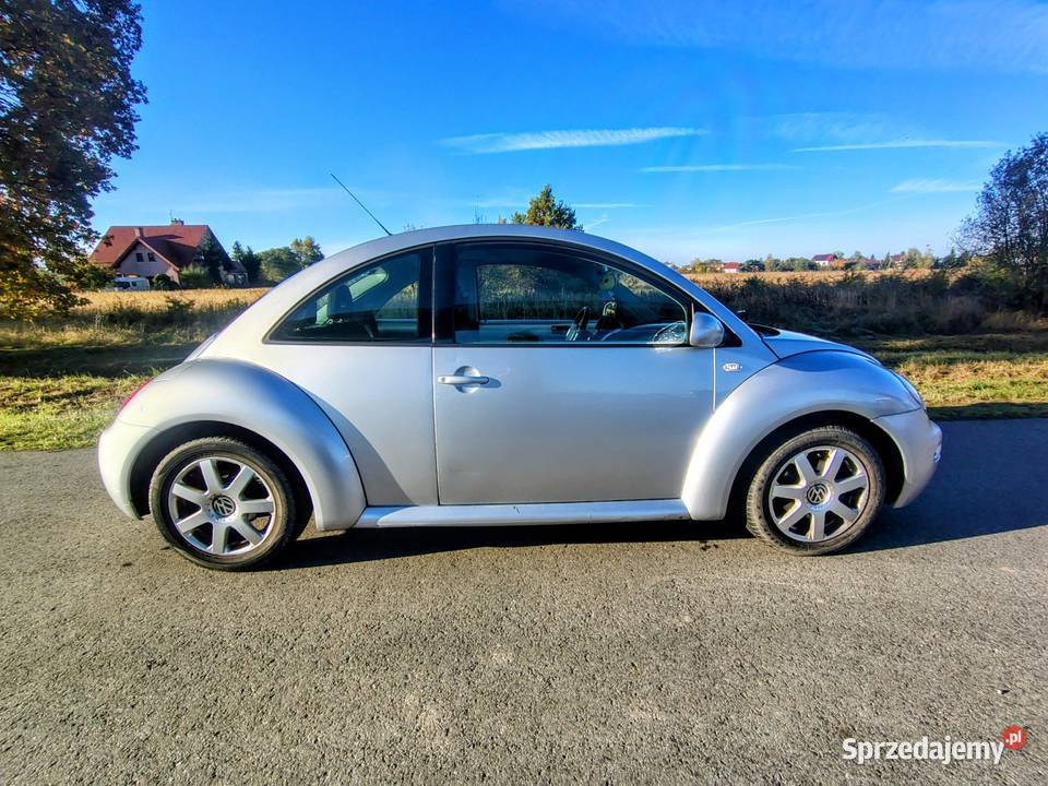 Volkswagen Beetle 16 benzyna sprawny zadbany lakier metallic Wrocław