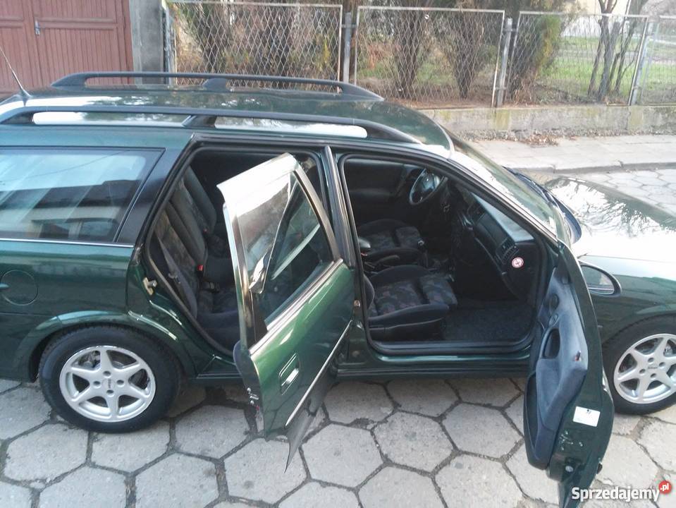 OPEL VECTRA B 18 16V KOMBI Vectra Opel Paczków sprzedam