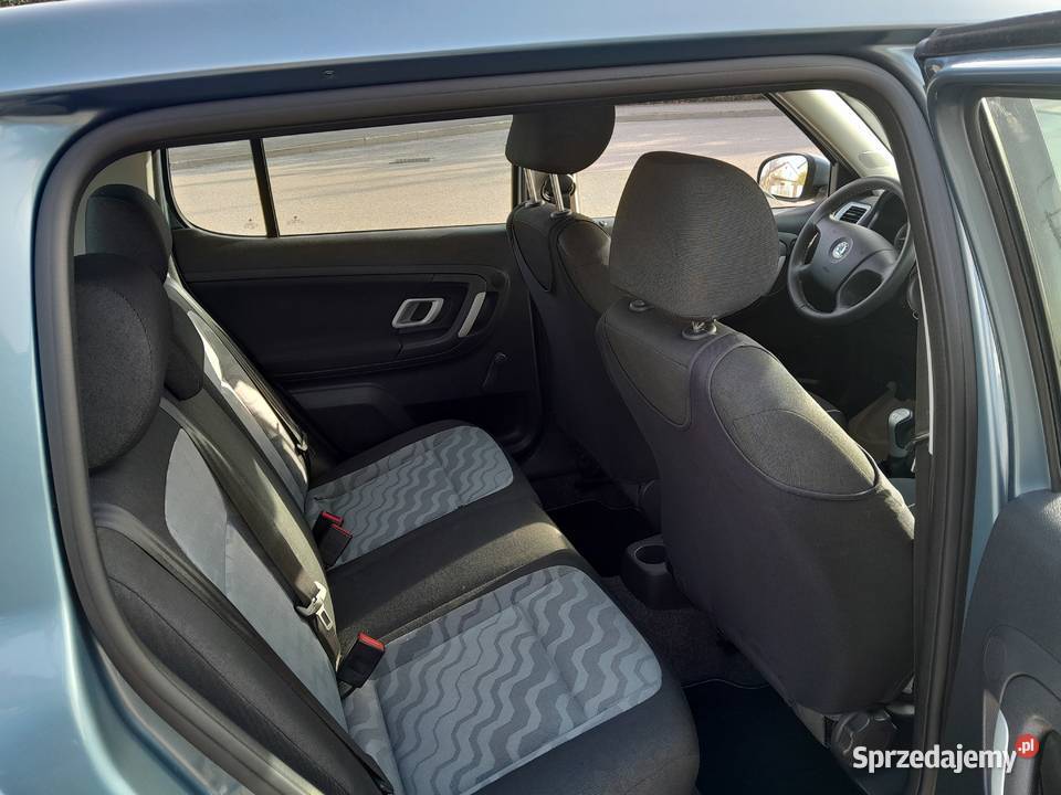 SKODA FABIA 14 benzyna 2009 oryginalny lakier Ciechanowiec